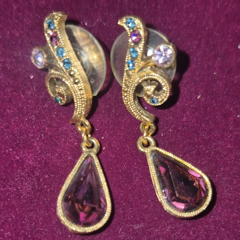 1928 COLLECTION Pierced Rhinestone Earrings Marked- Signiture Floral Design